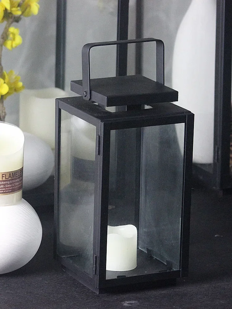 

Simple modern European style retro wrought iron glass candle holder, outdoor windproof wind lamp, portable lamp, wedding props,