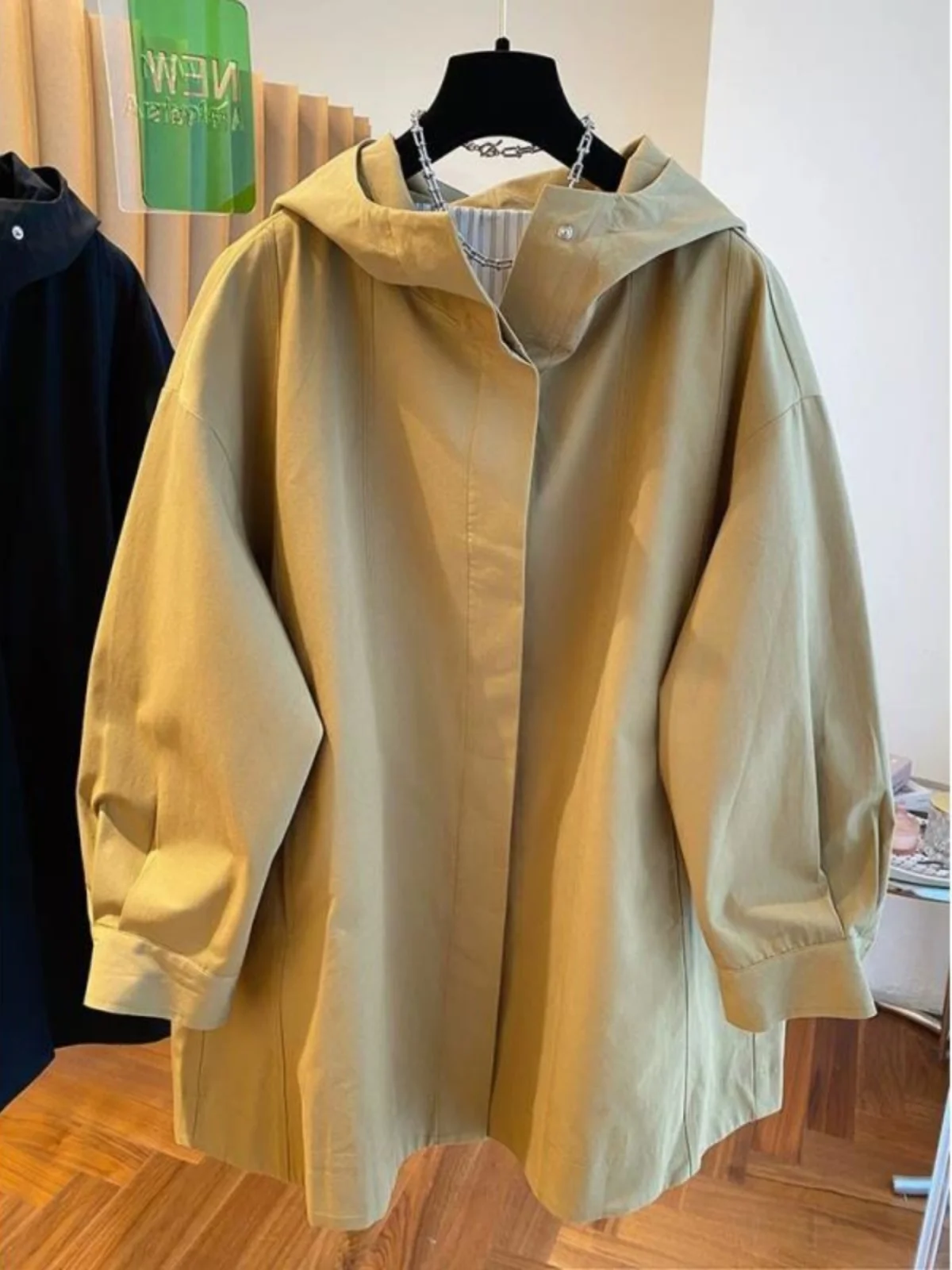 

Большие размеры 300, свободное мужское пальто с капюшоном в американском стиле ретро, осенне-зимнее повседневное пальто INS средней длины, модное украшенное молнией