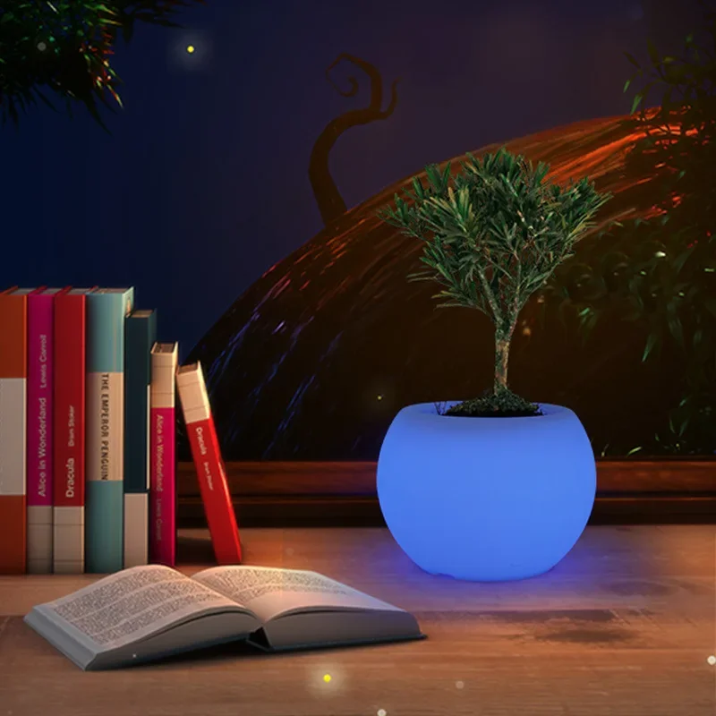 ABEL Nieuw product 16-kleuren bureaulamp met afstandsbediening Waterdicht IP65 plantenpot USB-tafellampen voor thuisvilla-decoratie