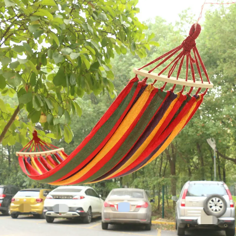 Anti rollover single double outdoor hammock outdoor swing wooden stick canvas curved stick hammock hanging chair
