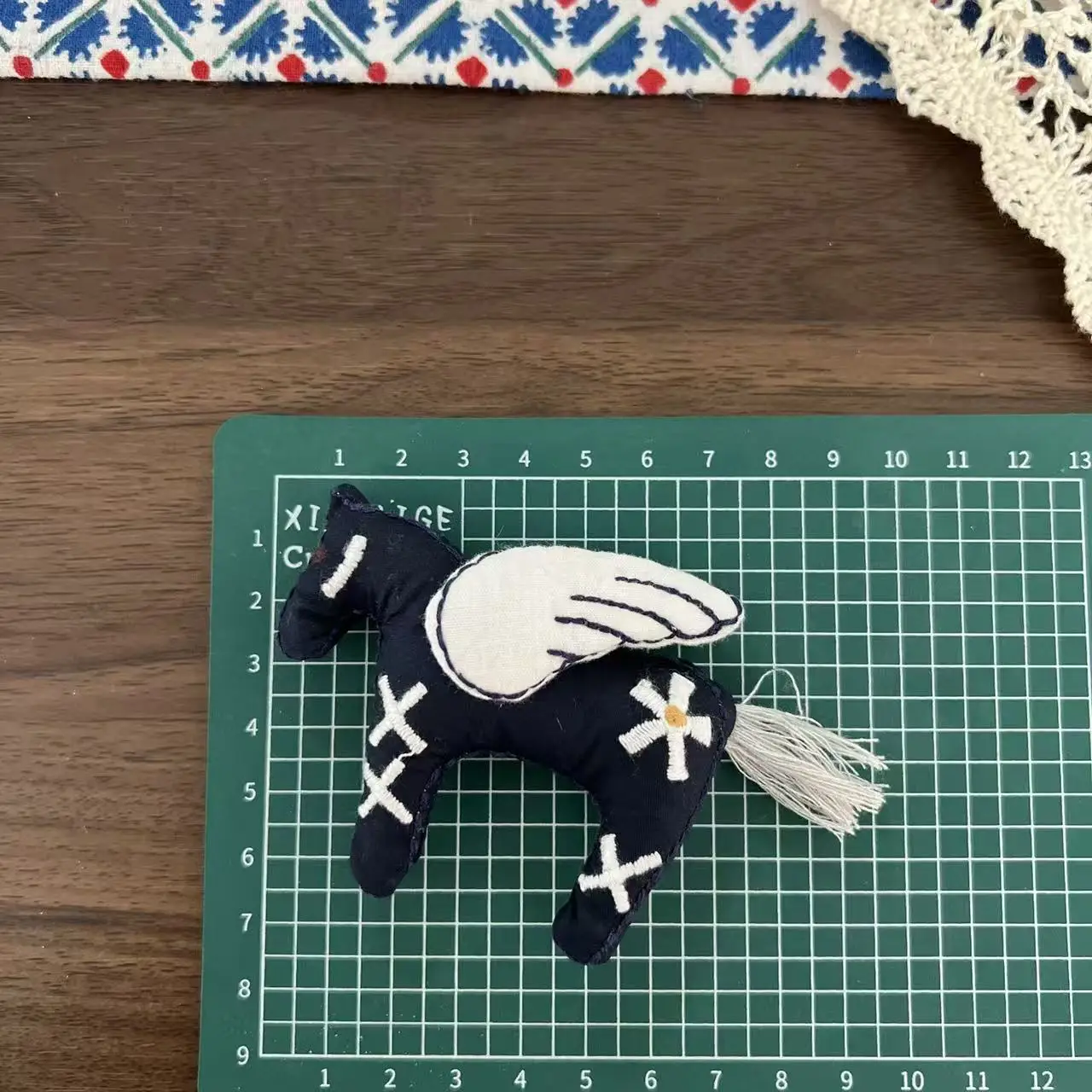 Brooch Pin DIY Forest Style Flying Horse Cotton Filled Fabric Cartoon Cute Hair Clip Bag Ornament Material Soft Multicolor