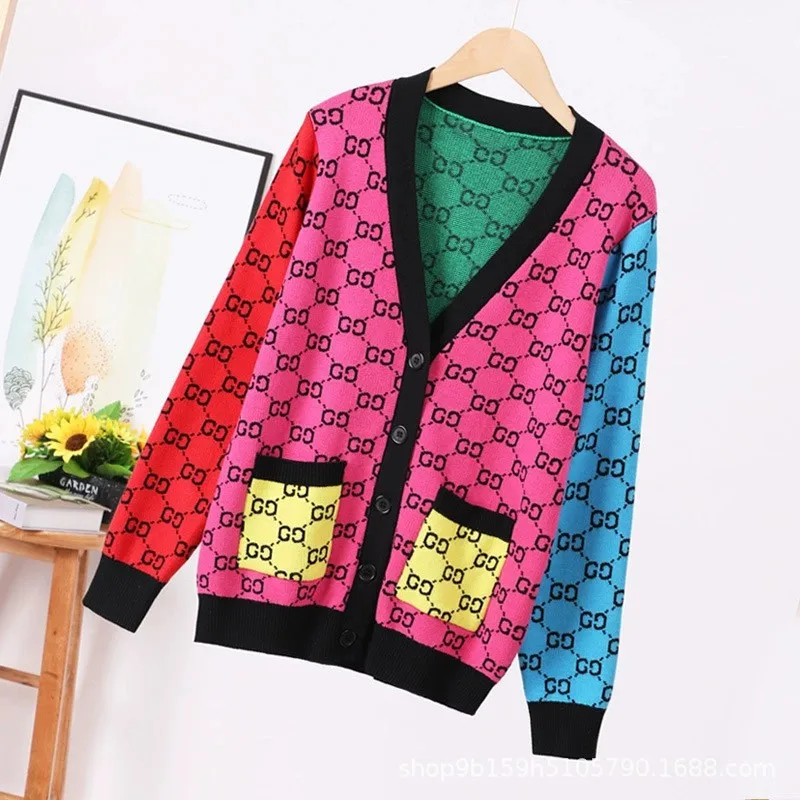 

2025 new cardigan small fragrance V-neck color blocked pocket long sleeved knitted cardigan women's fashionable loose top