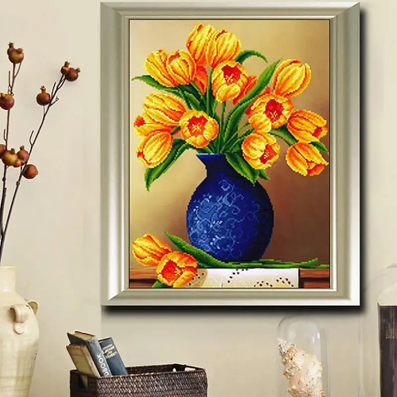 

Handmade cross stitch finished vase with elegant tulip and diamond flower series, 2020 new restaurant small painting