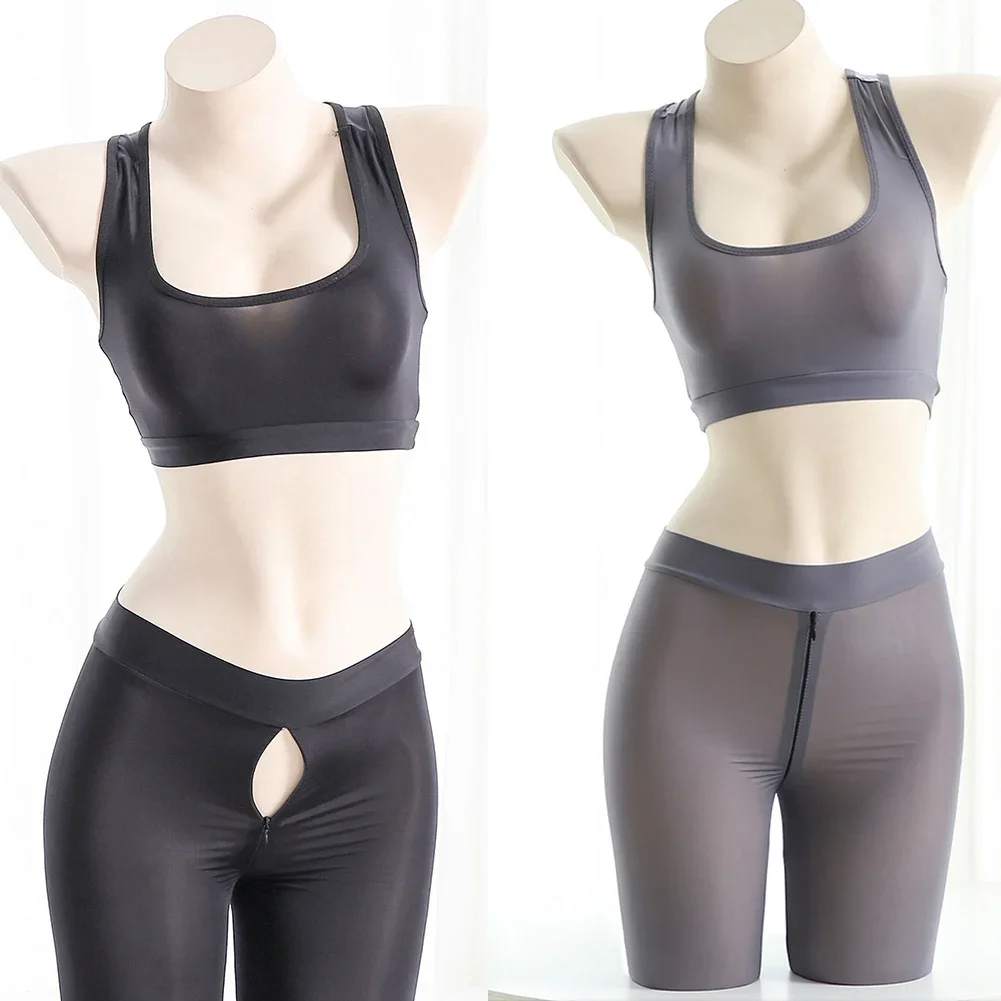 ชุดสปอร์ตบรากางเกงขาสั้นด้านหลังสำหรับผู้หญิงชุดเล่นโยคะเปิดเป้าสวยงาม