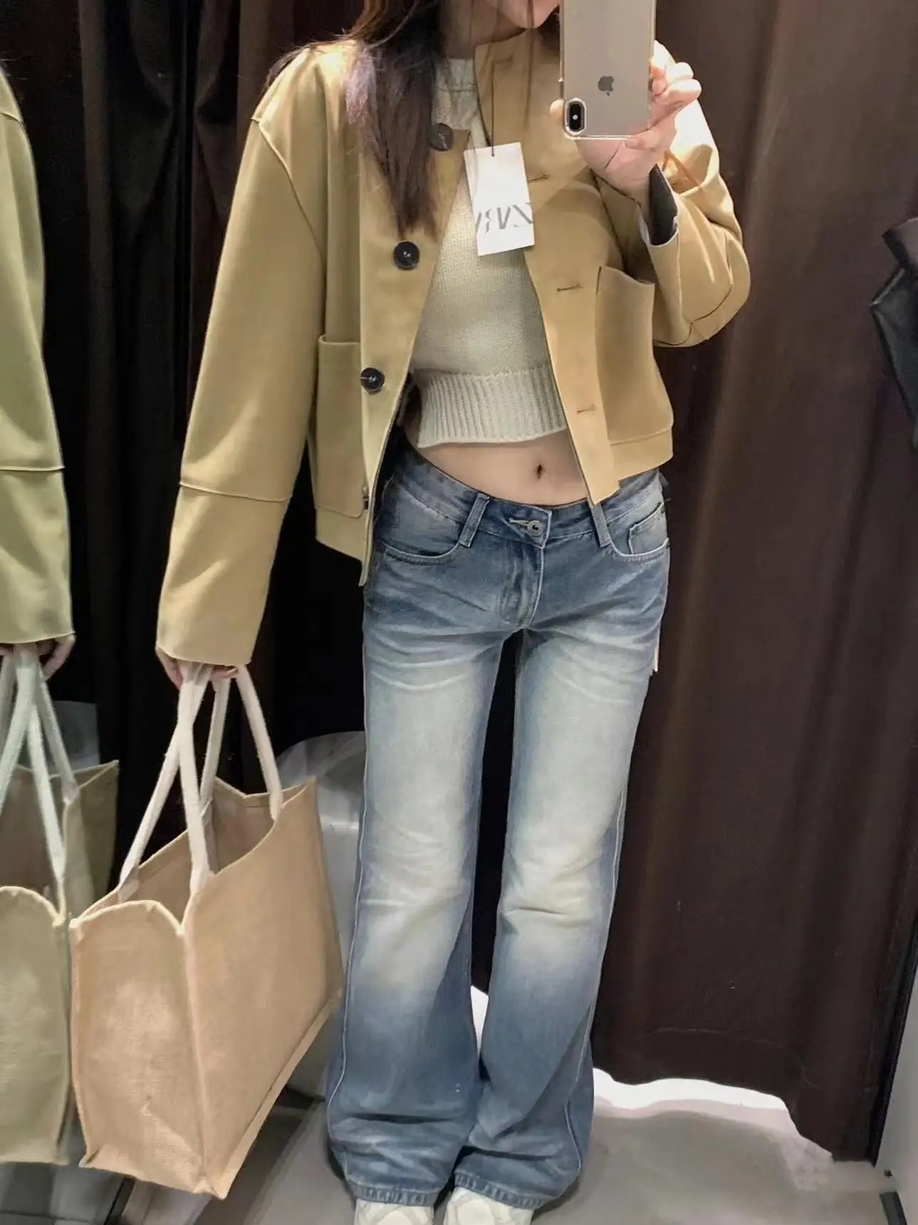 ريترو جولة Ne فو الفراء Jaet المرأة فضفاضة تناسب ort ملابس خارجية مريحة ألياف البوليستر طويلة Sve زر إغلاق