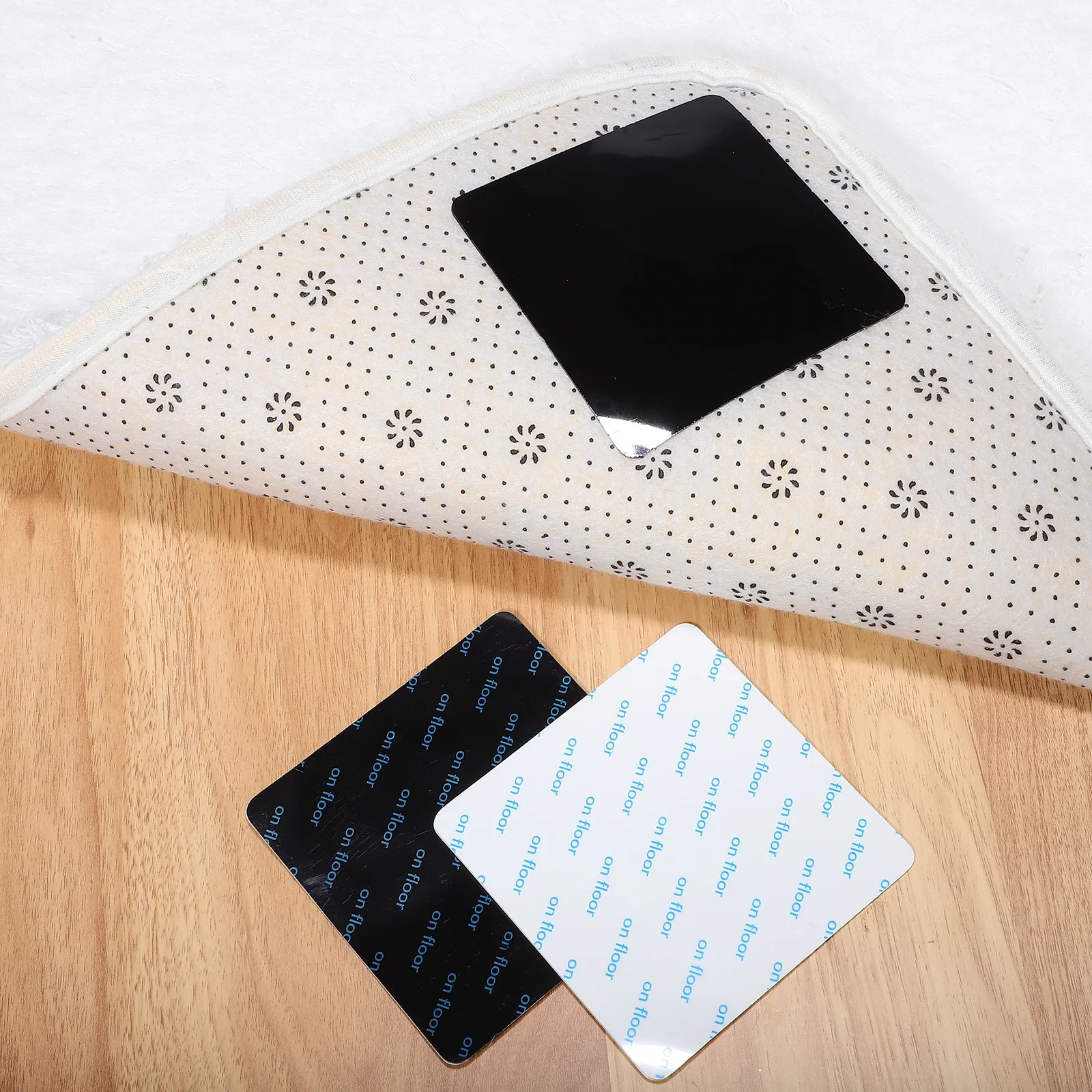 8 szt. Taśm mocujących dywaniki, wielofunkcyjne podkładki antypoślizgowe pod dywaniki na płytki, podłogi drewniane, łatwy montaż bez użycia narzędzi