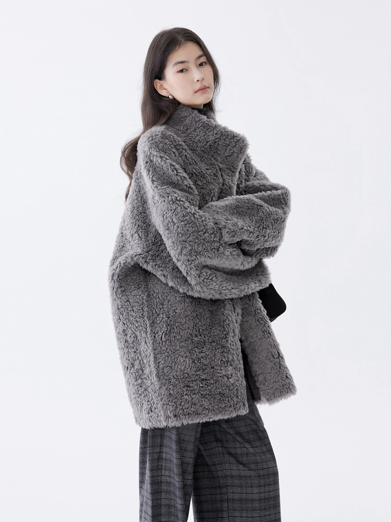 

Winter New Woolen Loose ape Collar Casual Coat Top Women's Faion Warm Long Sve Buttoned Straight Hem Daily Wear