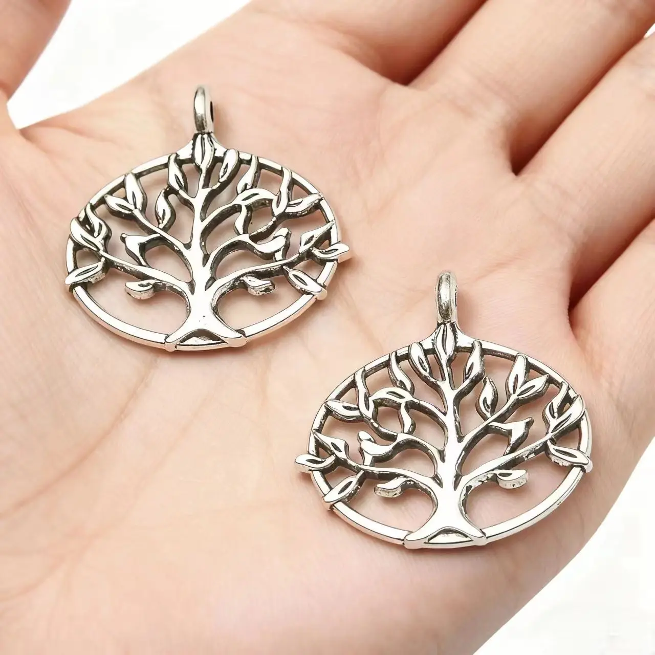 10/20Pcs Vintage Silver Round Hollow Tree of Life Pendant Earring Creative Alloy Accessories Material Charms For Jewelry Making