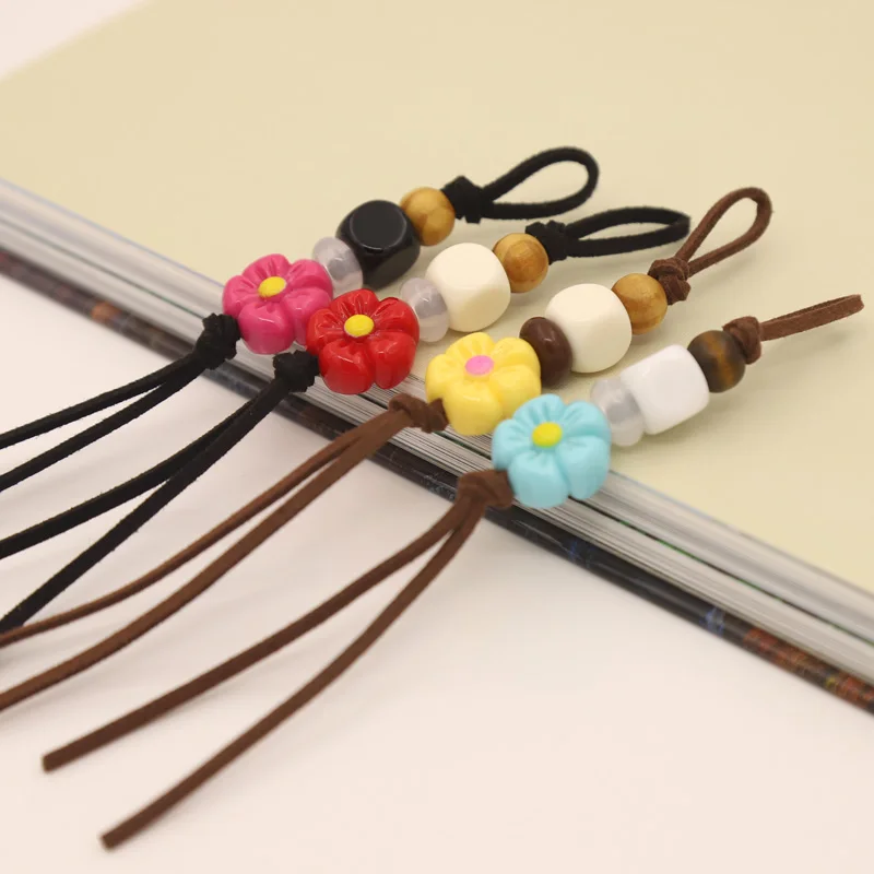5 Pieces DIY Keychain Pendant VONNOR Handmade Jewelry Velvet Knot Colorful Flower Beads String Women Bag Decoration Accessories