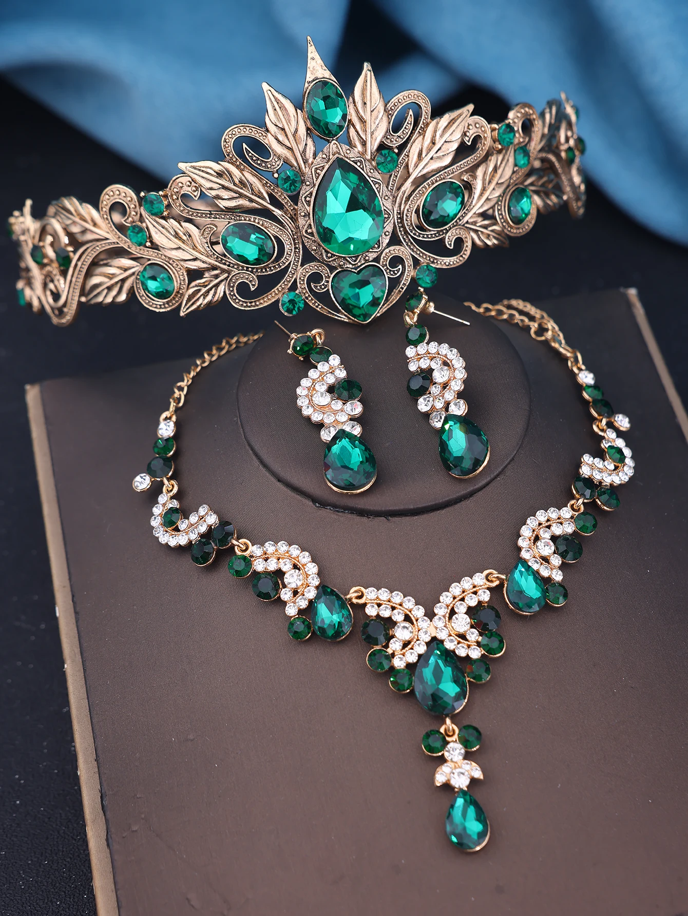 3 Pcs Green Crystal Crown Jewelry Sets for Women Fashion Crown Earrings and Necklace Sets Bride Wedding Prom Accessories