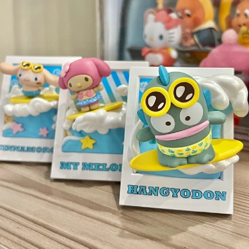 

Miniso Sanrio семейная летняя черная кожа серии для серфинга Hello Kitty магнитная нашивка на холодильник слепая коробка орнамент игрушки на день рождения