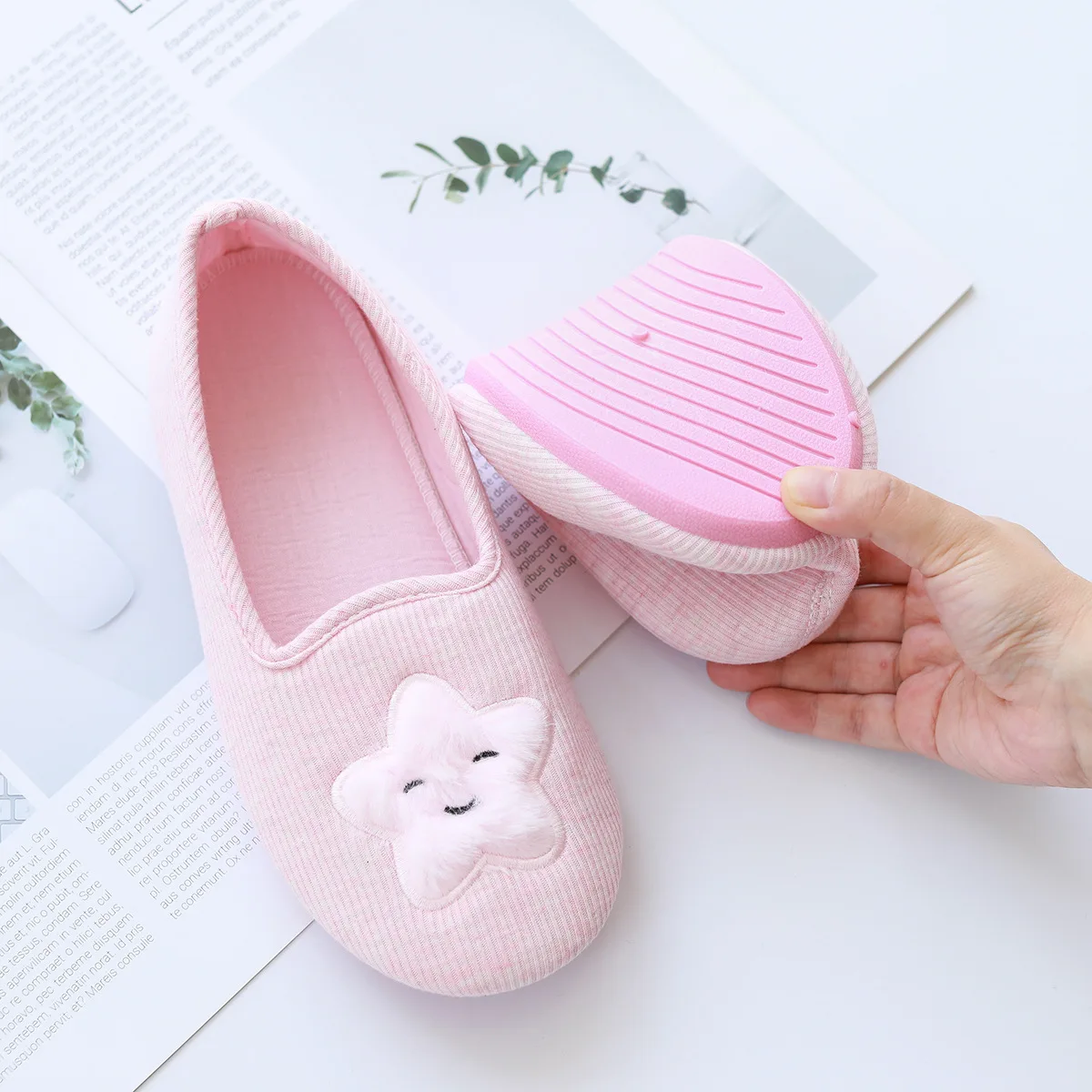 Lovely Style Star Slippers For Womens Bedroom At Home Spring and Autum Cotton Postpartum Shoes For Girls