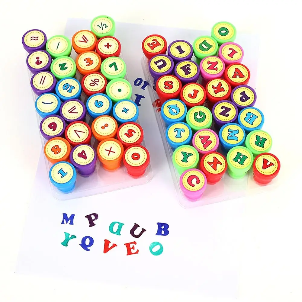 Cartoon 26-teiliges Alphabet-Stempelset Runde Buchstaben und Zahlen Selbstfärbende Kinder-Rechenstempel DIY Selbstfärbende Scrapbooking-Geschenke