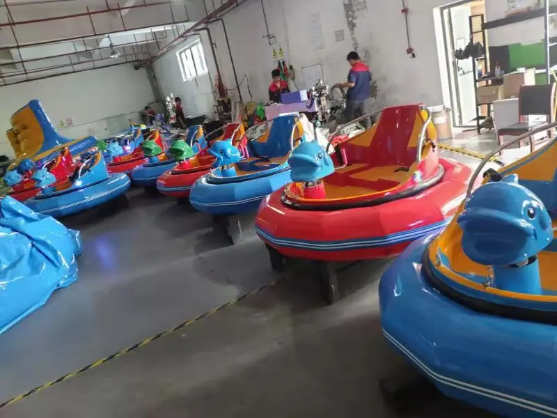 

Electric Water-War Bumper Boat (Adult or Kids)/ Inflatable Bumper Boat with Water Gun for Water Gamepromote sales