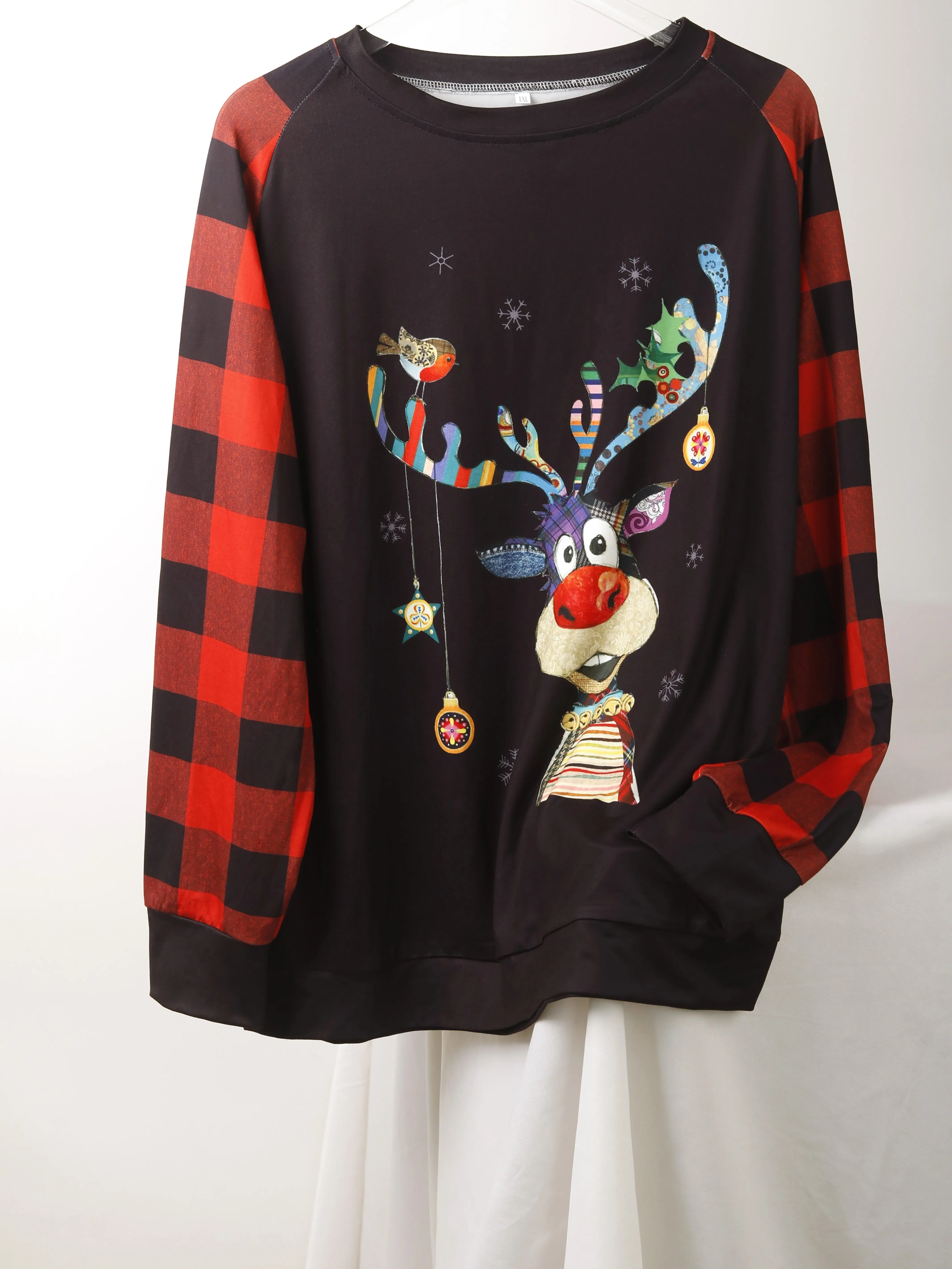 Cute Reindeer Print Long Sleeve Plaid Patchwork Plus Size Christmas Sweatshirt for Women