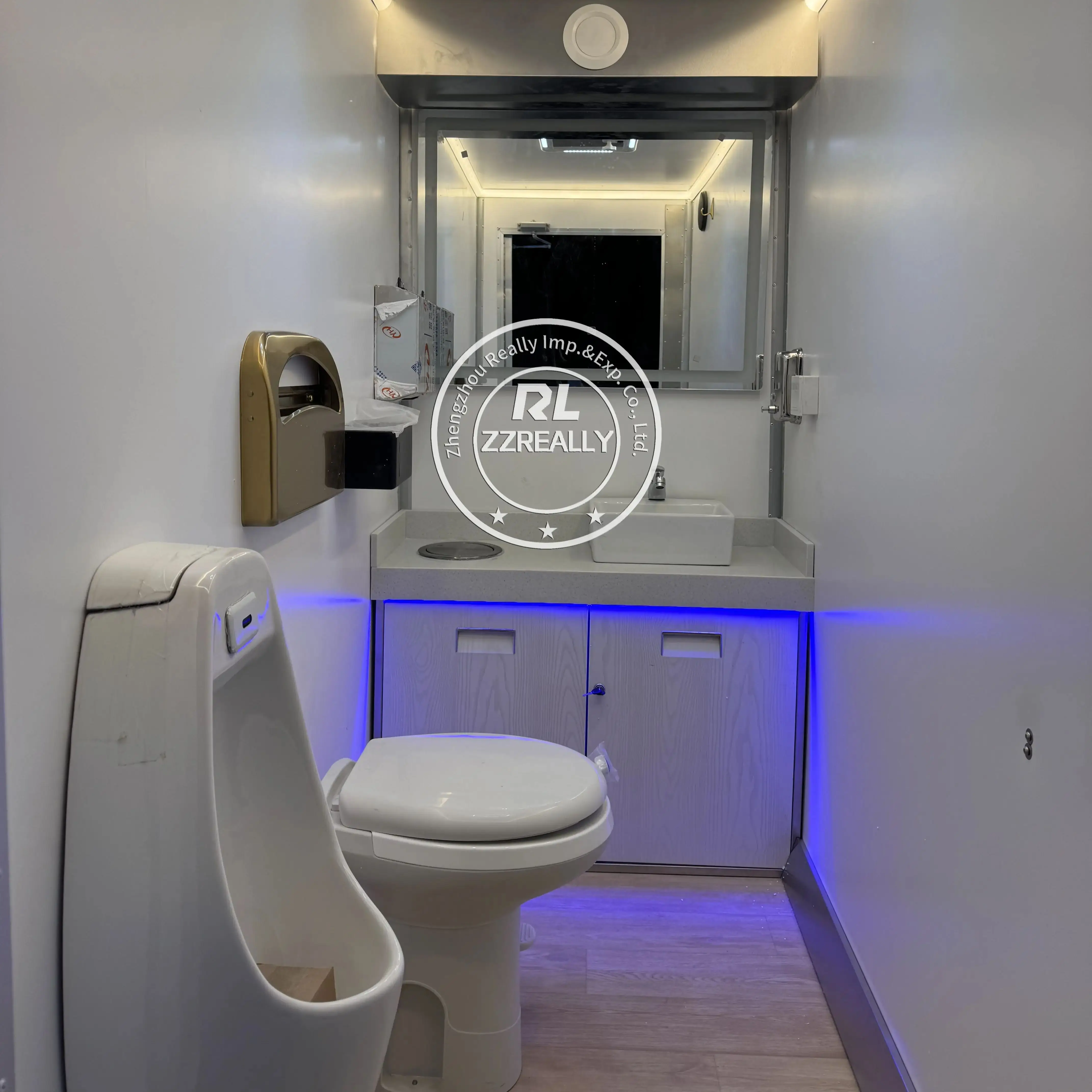 Trailer Toilet Mewah Toilet Umum Bergerak Kamar Mandi Portabel Khusus Kamar Mandi Berkemah Di Luar Ruangan