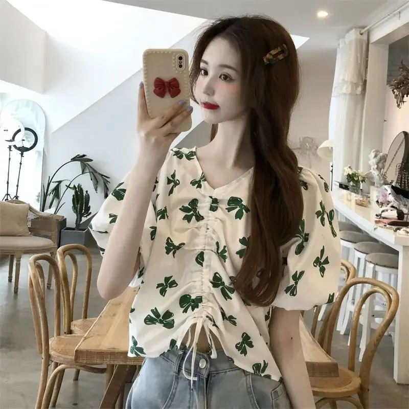 

Women Summer Fashion Slim Sweet Printing V-neck Lacing Short Sleeve Shirts Women Clothes Casual All-match Appear Thin Trend Tops