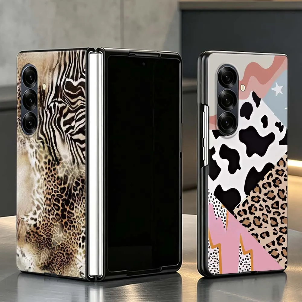 Animal Print Design PC Foldable Hard Phone Case For Samsung Galaxy Z Fold 3 4 5 6 7 8 5G Non-slip Shockproof Black Shell Style