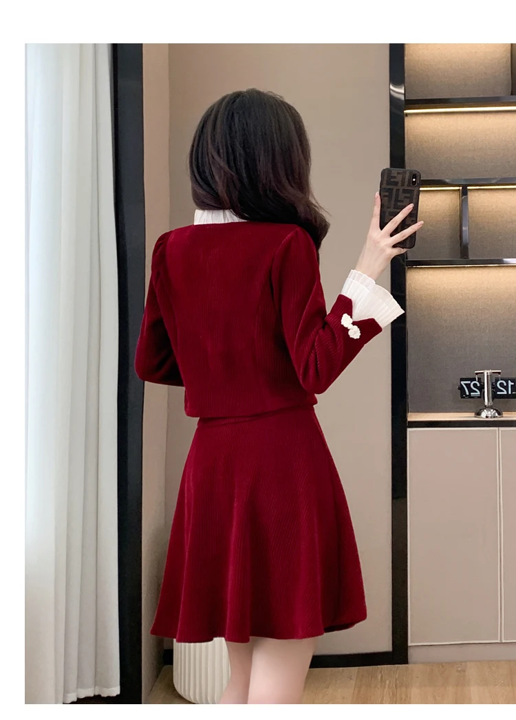 Real shot autumn and winter fashion corduroy red new Chinese style temperament half skirt short skirt long sleeved two-piece set