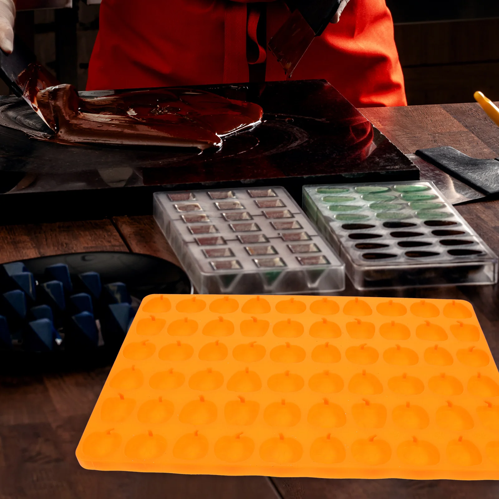 

1 Piece Pumpkin Mold Halloween DIY Food Snack Making Silicone Chocolate Cookie Tools Safe Material Baking Cakes Kitchen Bar