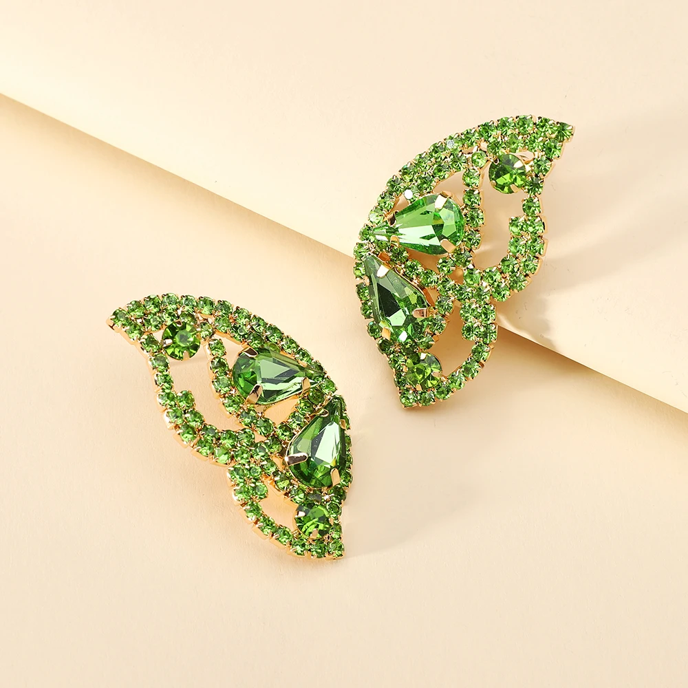 Romantic Fashion Butterfly Wing Shiny Rhinestone Glamorous Decor Stud Earrings For Women Luxury Design Wedding Party Jewelry