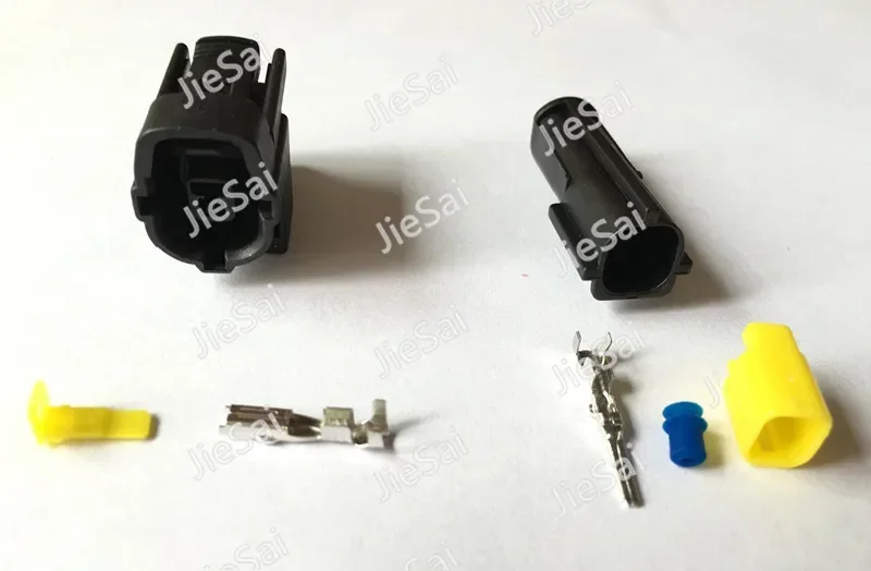 Denso Automotive 1 Pin Connector Connector Auto Sealed Plastic Auto Injection Mould Connector Car Plug 174877-2 174879-2
