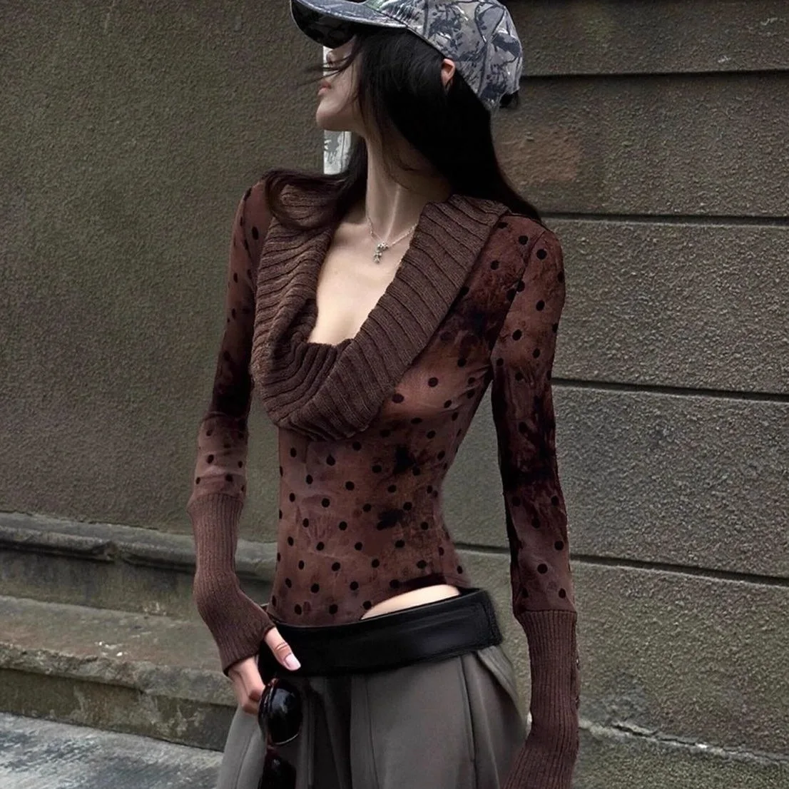 

Winter Polka Dot Women Y2k Aesthetic Jumpsuits Harajuku Knitted Patchwork Grunge Tops Streetwear Vintage Bodycon Button Tshirts