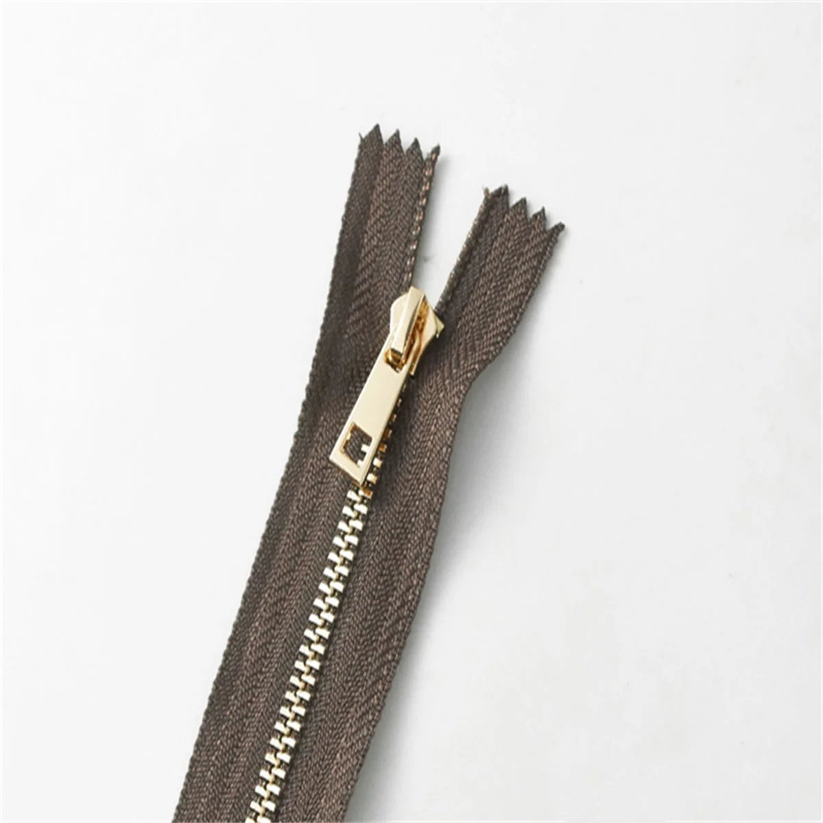 (5pcs)3# handmade bag closed tail metal zipper Light gold teeth titanium alloy teeth zipper  25cm