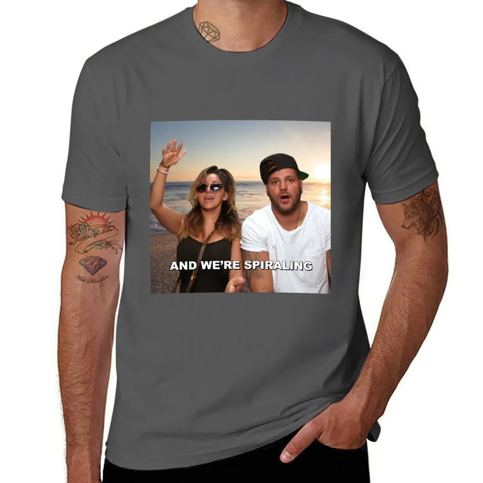 

Футболка Family Snooki And We're Spiraling YRS21, мужская футболка, летняя мужская футболка, хлопковая футболка