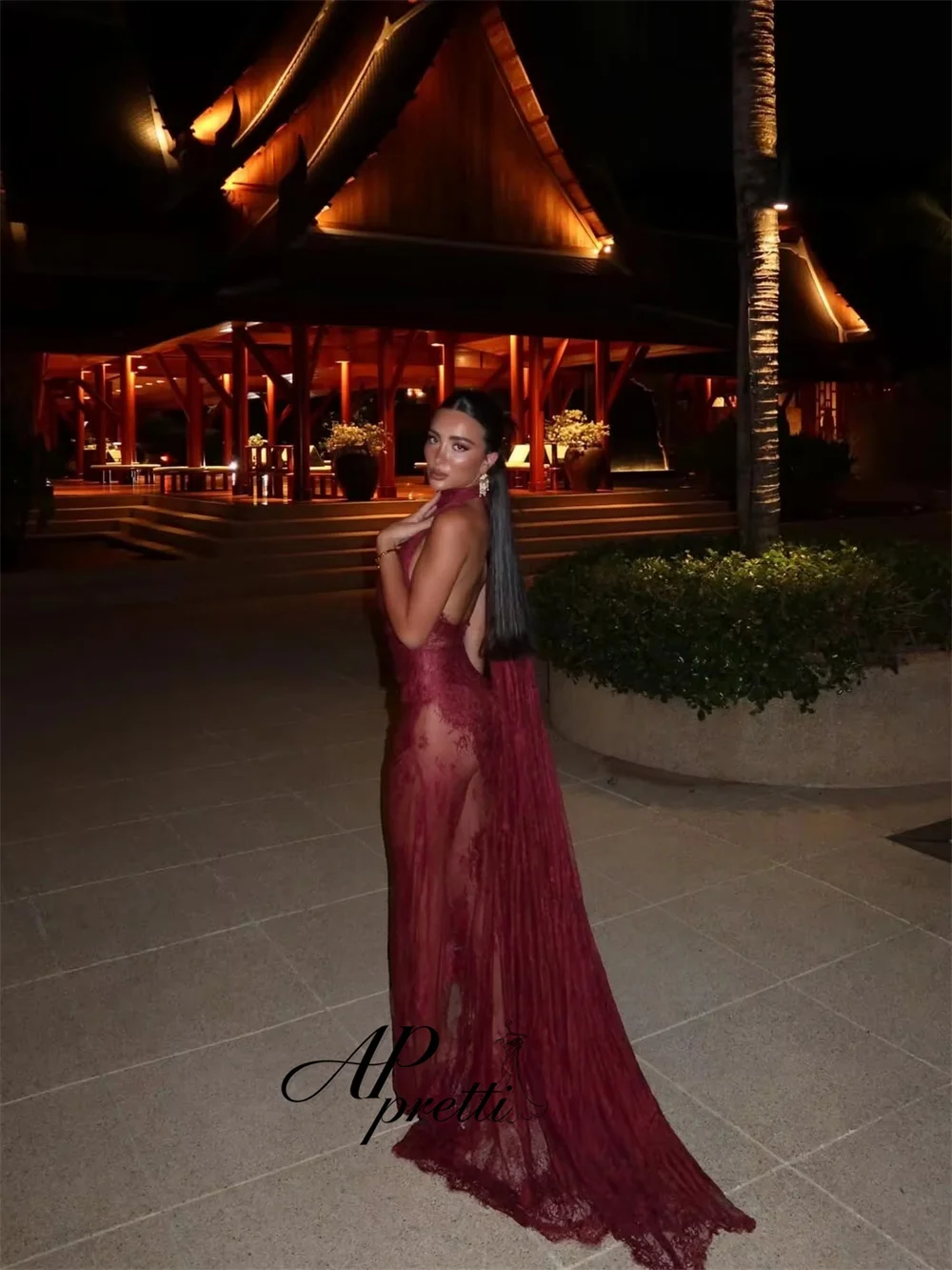 AP pretti Stunning High Neck Sleeveless Prom Gown Burgundy Lace Customized Side High Slit Mermaid Trumpet 2026 Party Gown