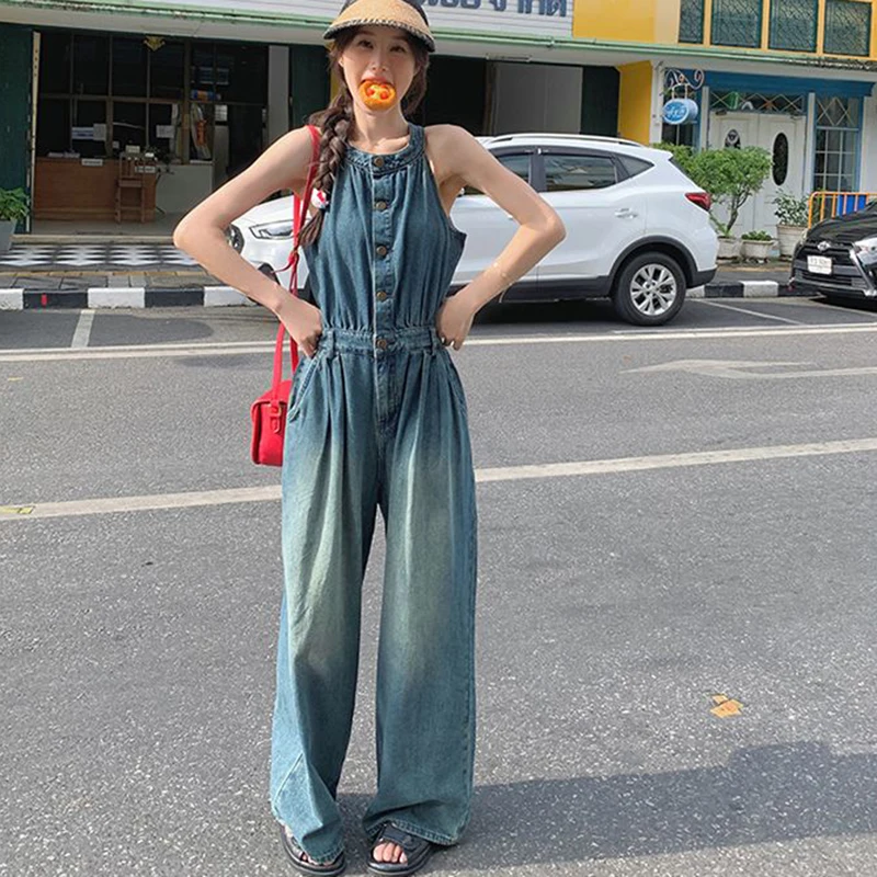 여성을위한 데님 점프 슈트 봄 새로운 패션 라운드 넥 민소매 버튼 모여 허리 블루 컬러 포켓 여성