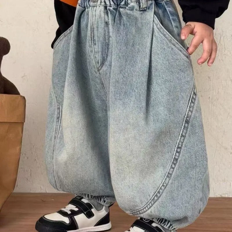 2-8 Jahre Kinder Jungen Jeans RAISE Herbst Kinder Jungen Denim-Hosen Kleinkind Jungen Hosen Lose Laternenhosen für Kleinkinder Babys Jungen – Detail 2