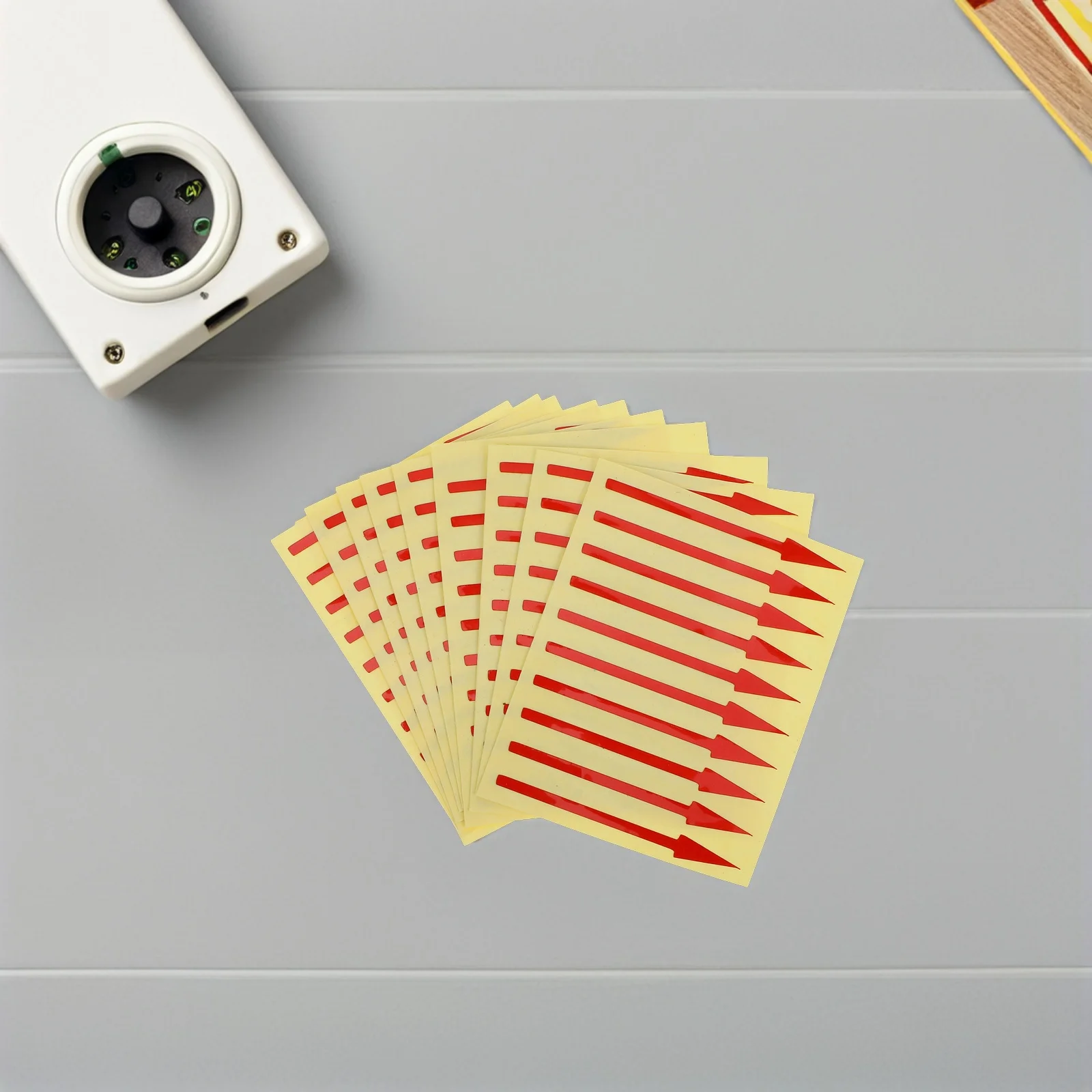 200개 압력 게이지 화살표 스티커 방수 자가 접착 방향 라벨 계기판 표시 화살표 표시기