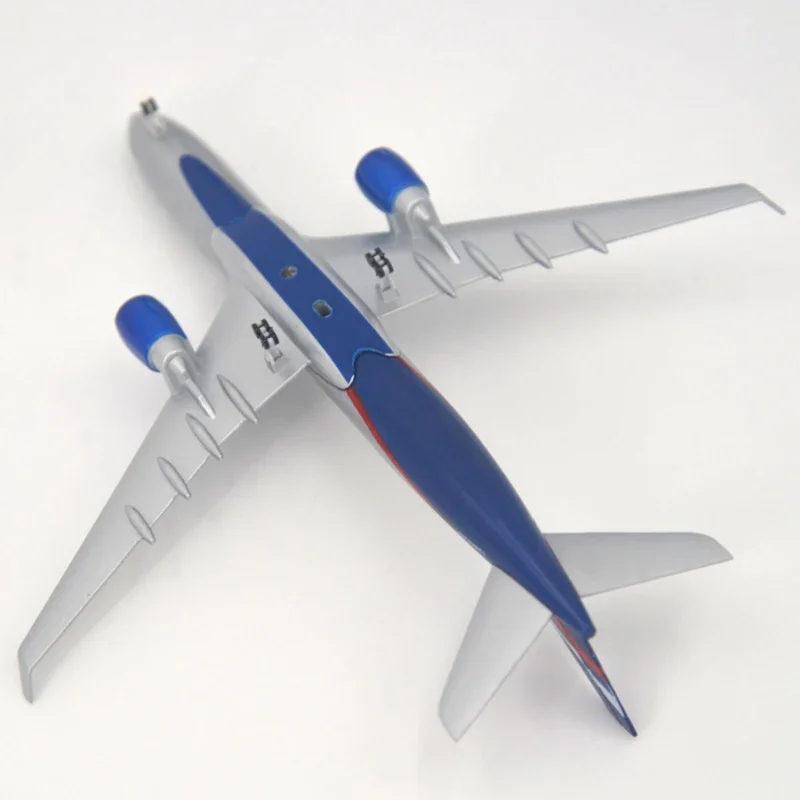 20CM 1:400 Scale  Airplanes Model A330 Russia AEROFLOT Airlines Plane Aircraft Alloy Model Display Collections Kids Toys