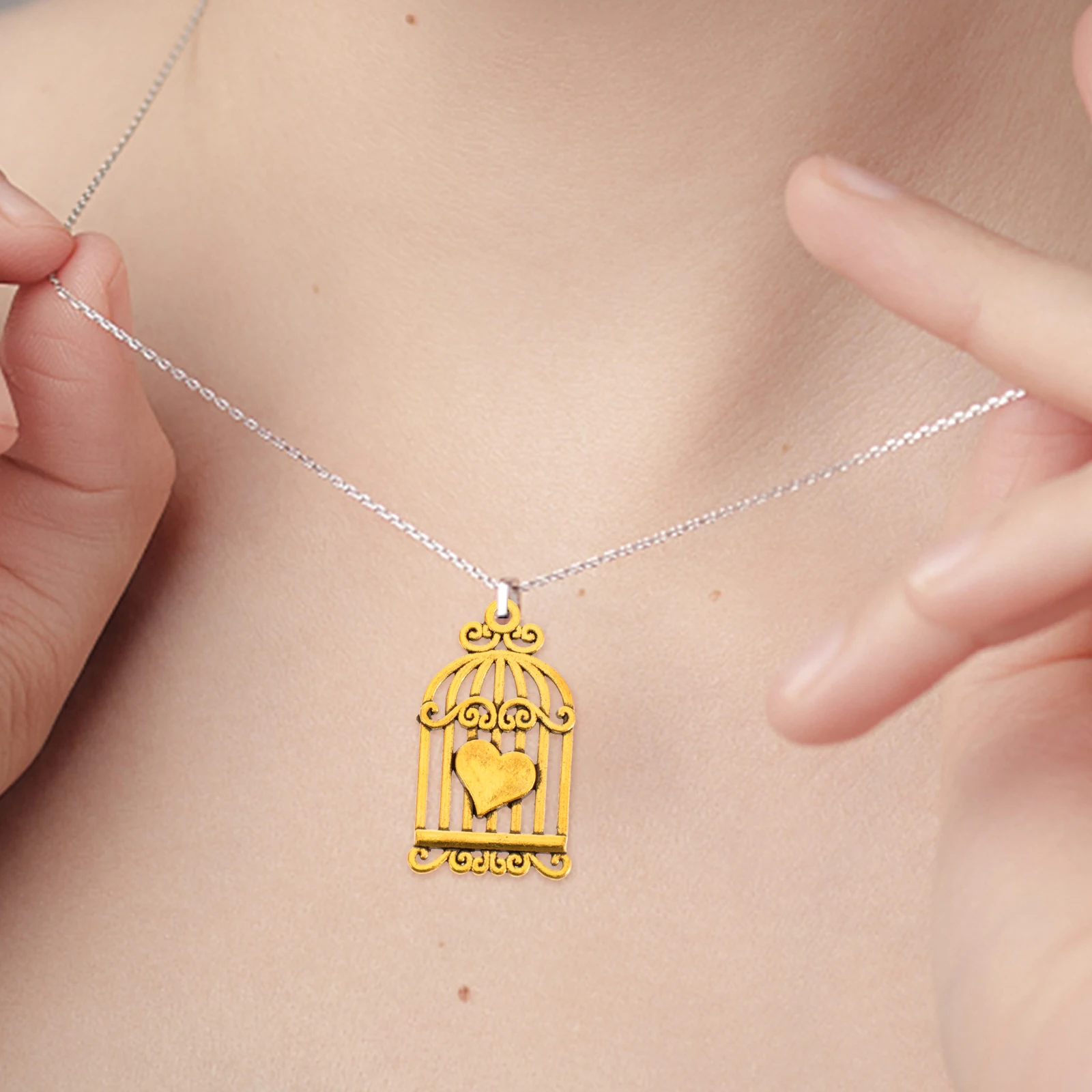 

40pcs Pendant DIY Alloy Charms Birdcage Crafts Jewelry Making Accessories Crafts Charm Style Metal Beads