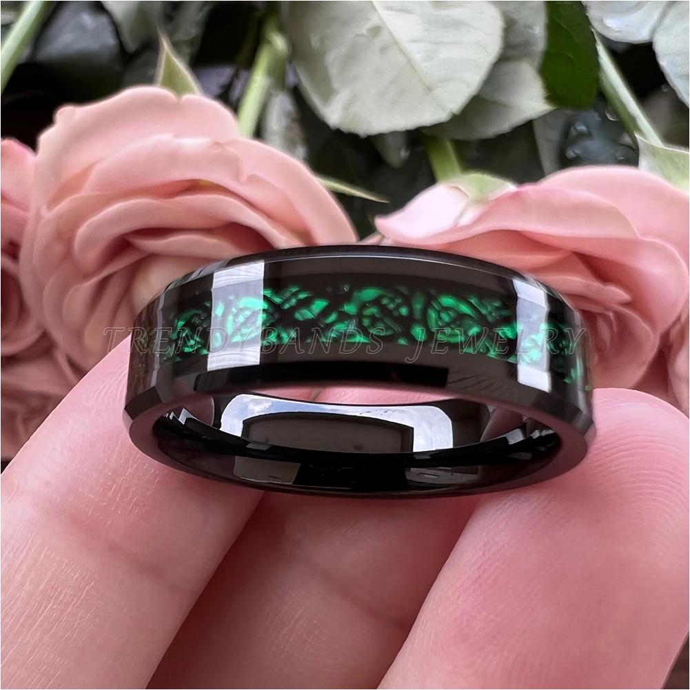 6 mm 8 mm Eheringe für Herren und Damen, schwarzer Wolframring mit grünem Opal und schwarzem Drachen-Inlay, bequeme Passform – Detail 6