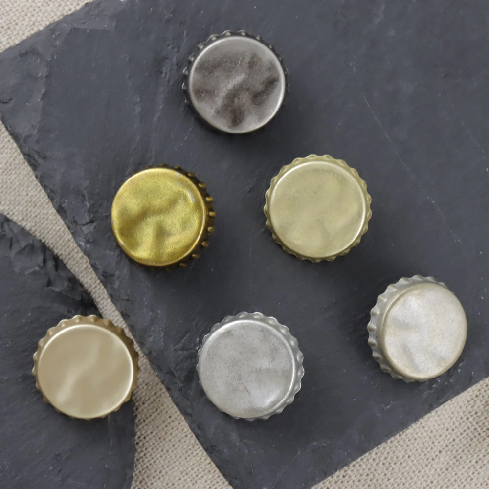 10pcs 1.5/2cm Bottle Cap Design Round Metal Buttons, Denim Jacket Decorative Sewing Buttons, 4 Colors, Clothing Sewing Buttons