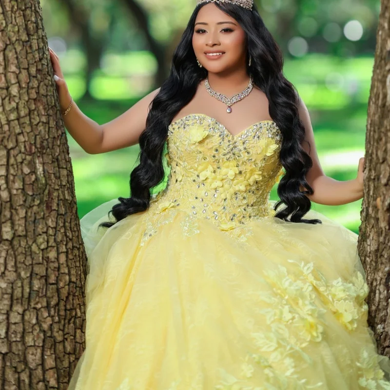 

Yellow Quinceanera Dresses Off the Shoulder Crystal 3D Flower Decal Layering Bow Long tail Vestido e 15 Quinceanera Customize