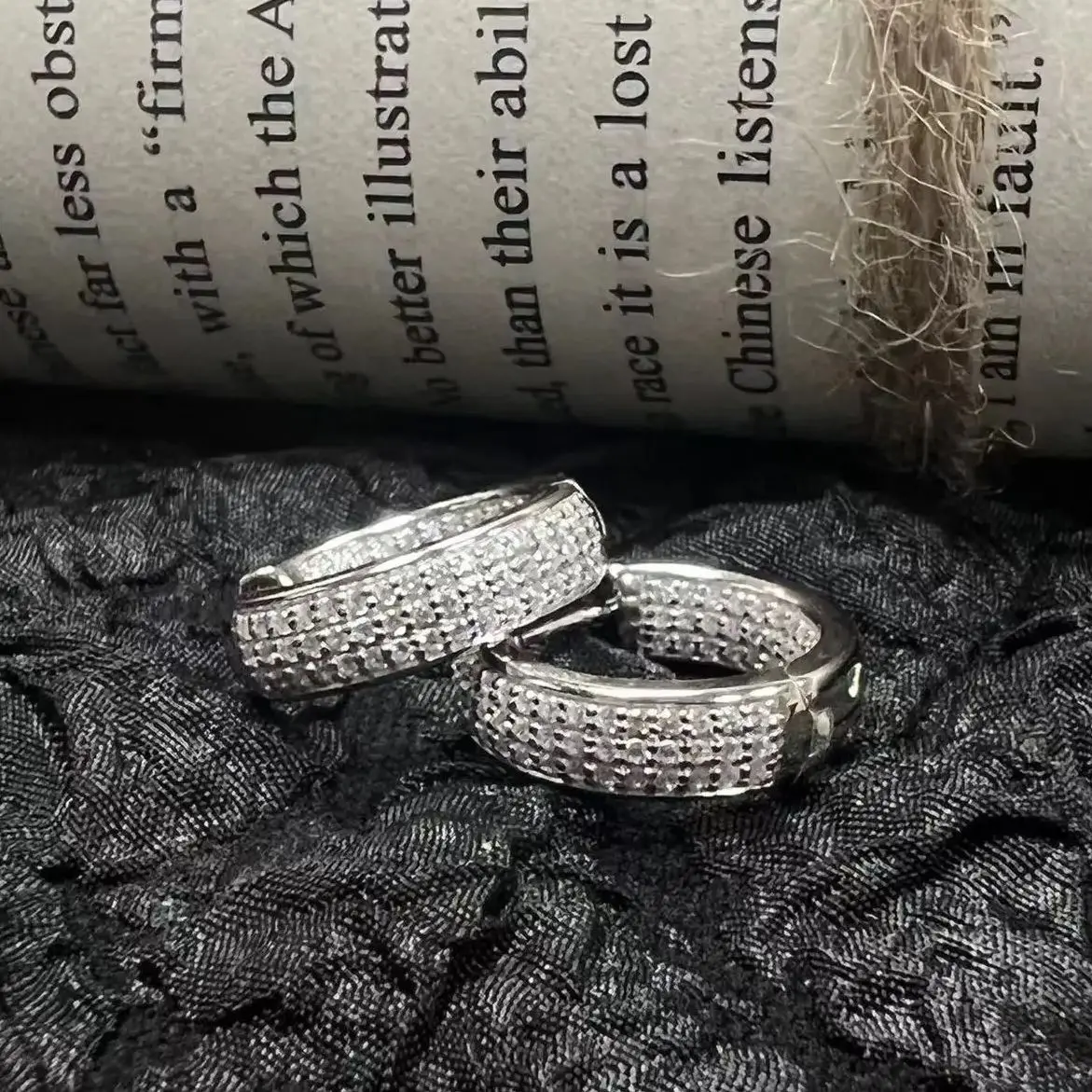 Boucles d'oreilles en argent regardé S925 pour hommes et femmes, clou de diamant complet, boucle d'oreille hiphop, grand ins avec la même marée