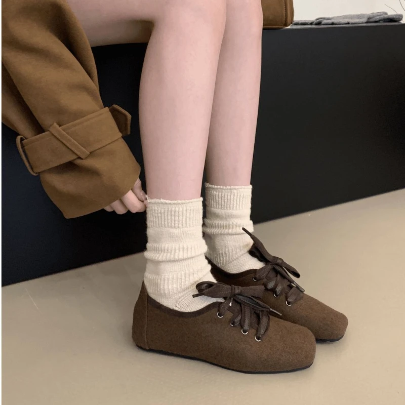 

Осенняя женская обувь на плоской подошве с квадратным носком, модная женская обувь на мелкой подошве, удобная дышащая повседневная обувь, уличная нескользящая прогулочная обувь, новинка