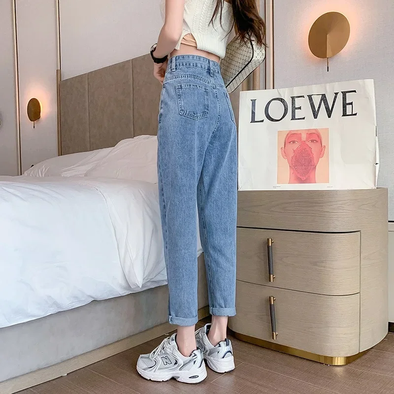 جينز جديد لربيع وصيف 2022 عالي الخصر للتخسيس مستقيم الساق للنساء سروال هيب هوب فضفاض مناسب للبطاطس