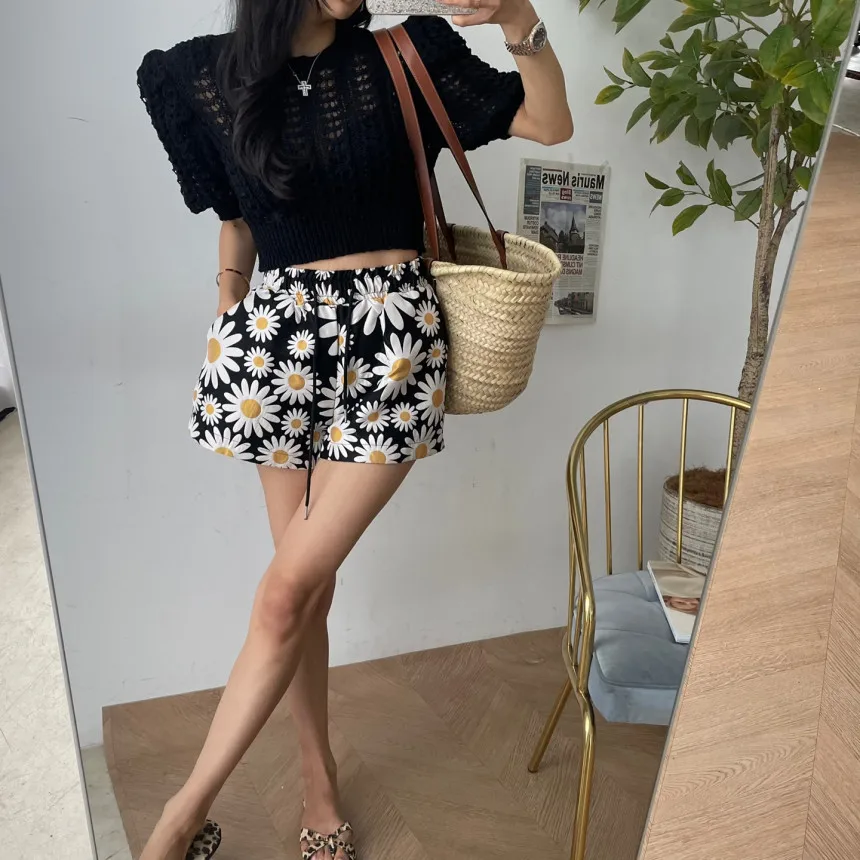 Casual Floral Elastic Waist Outerwear Shorts Women Knot Daisy Pattern Summer New Hot Girls Cute Sexy Short Femme Dropshipping