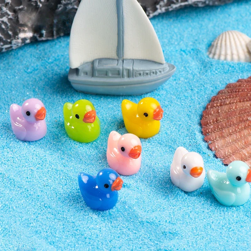 30/50pcs Cute Mini Resin Yellow Duck Ornament Miniature Figures Tiny Duck Resin Handicraft Micro Landscape Dollhouse Decoration