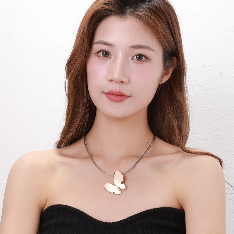 Short necklace European and American metal high-grade brushed necklace European and American  explosion butte