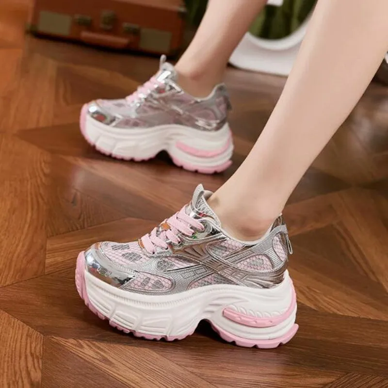 

Новые женские осенние кроссовки на толстой подошве 9 см для увеличения роста, с внутренней вставкой для увеличения роста и эффекта стройности, дышащие, сетчатые, для спорта и повседневной носки