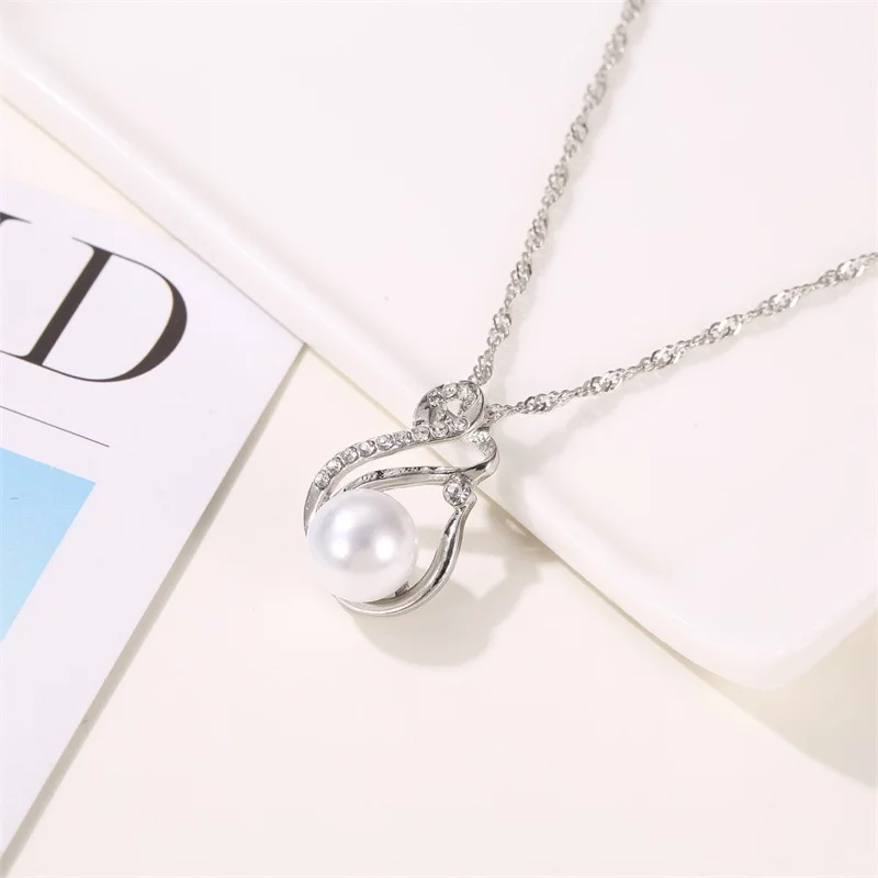 Korean Fashion Pearl Pendant Necklace Jewelry Set Temperament Pearl Necklace Earrings Set Party Bride Jewelry Valentine Day Gift