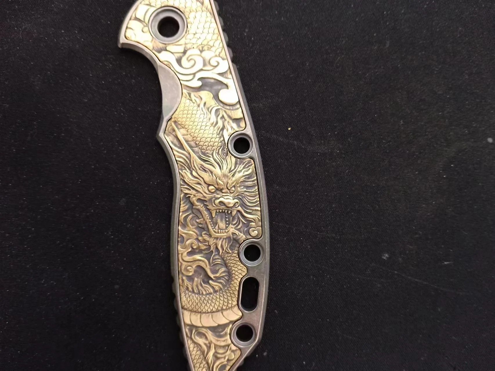 Imagem -02 - Titânio Embutidos Bronze Batalha Dragão Punho Escala para Rick Hinderer Xm18 3.5 in Reduzido Peso Versão 1pc