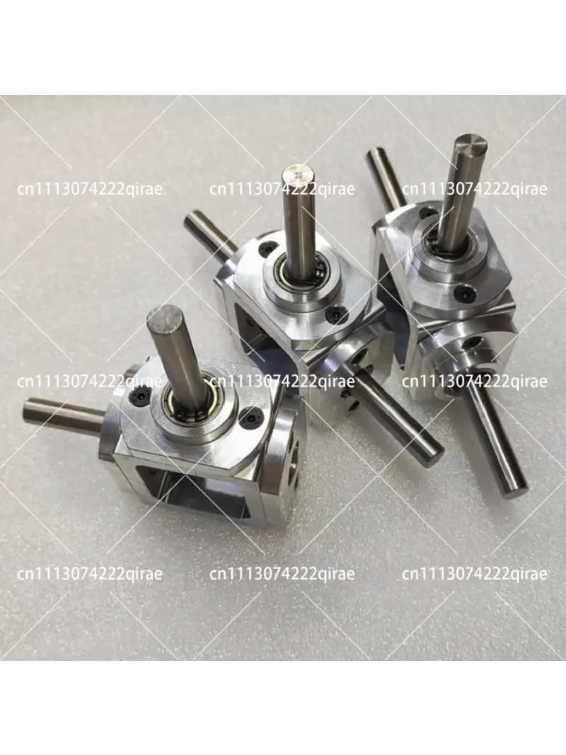 Ratio 1:1 T-Type Cross Commutator Right Angle Transmission 1M 20T Bevel Gearbox Output Shaft Diameter 8MM Load 20KG Max 2000RPM