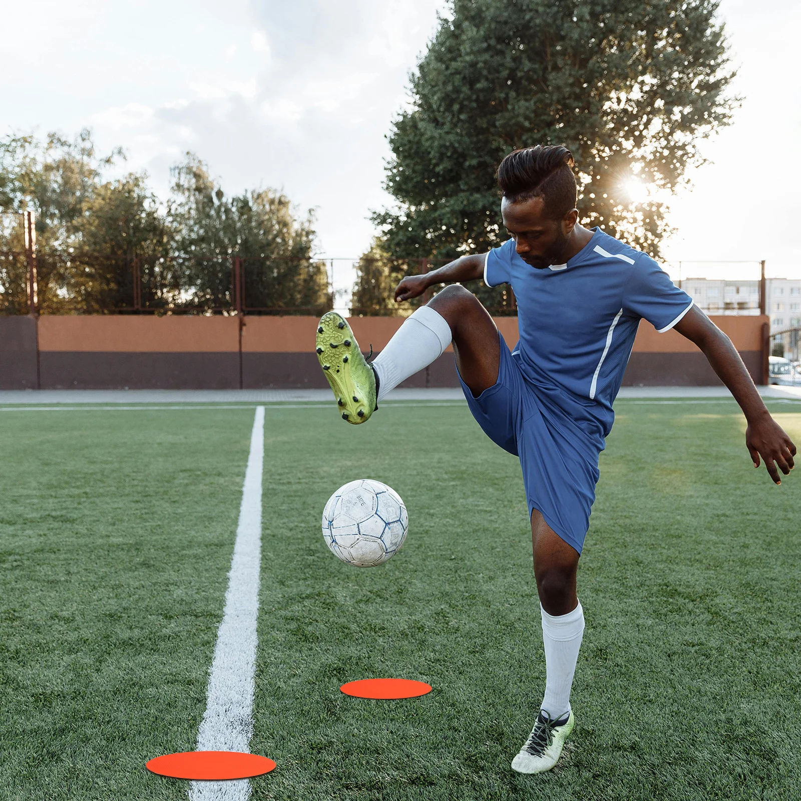 

10Pcs PVC Football Training Signs Soccer Markers Durable Bright Color Plates for Sports Training Soccer Sign Disc