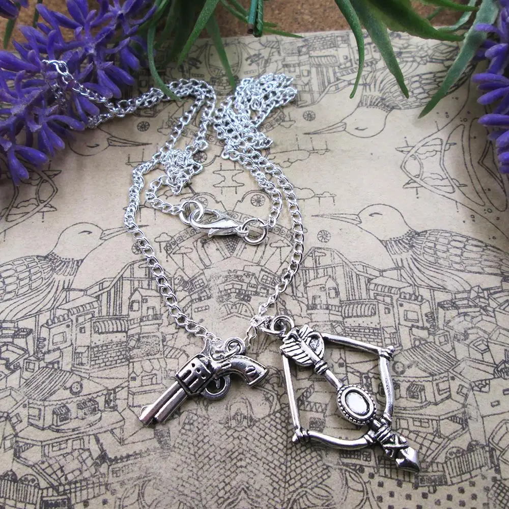 Tv series  bow and arrow gun kill the zombies chain necklace friends birthday gift chain length 50cm